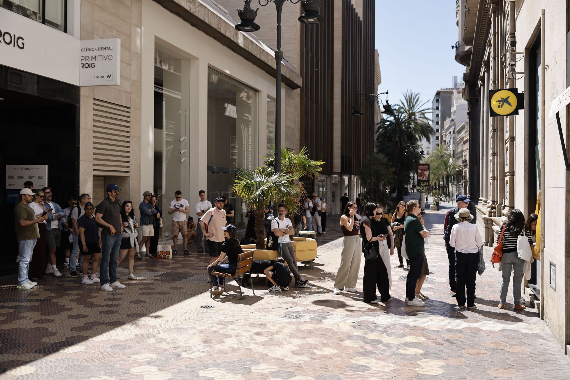 FOTOS | Así se vive un día de apagón en Valencia