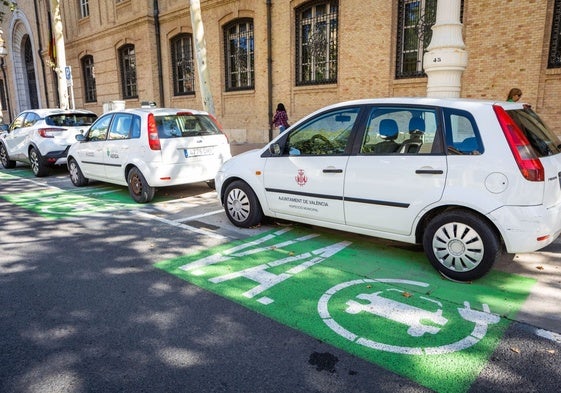 Estaciones de recarga de coche eléctrico.