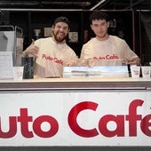 Mike La Riva y Hugo Urios, en su local de Valencia.