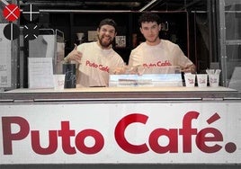 Mike La Riva y Hugo Urios, en su local de Valencia.