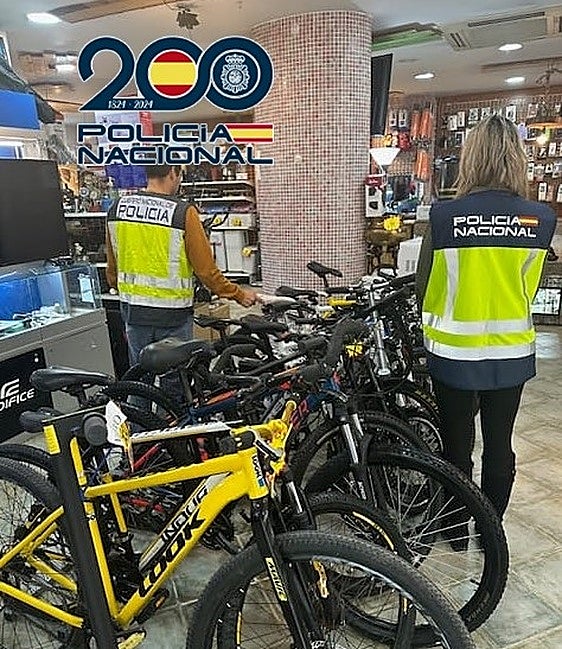 Algunas de las bicicletas localizadas por la Policía Nacional.