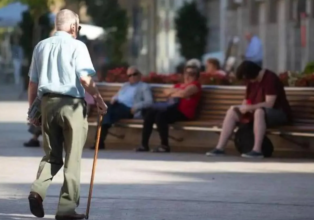 Se jubila a los 62 años y muestra su sorpresa con su primera pensión de la Seguridad Social: «Una buena y maravillosa paga»