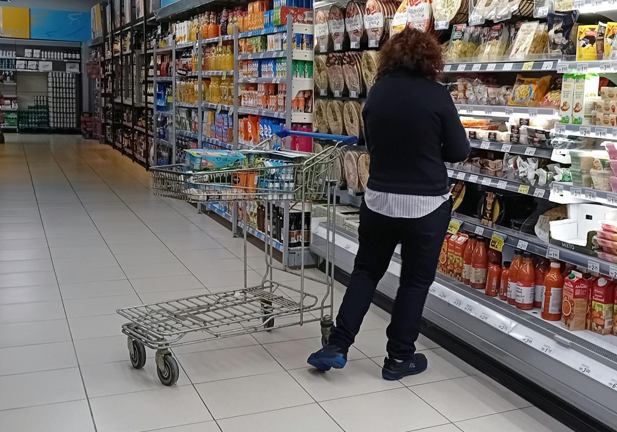Los alimentos que más han subido y bajado de precio este mes en el supermercado