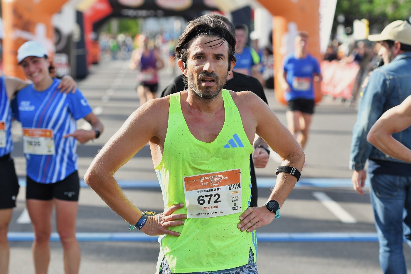 FOTOS | Búscate en la XII Carrera de Empresas de Valencia