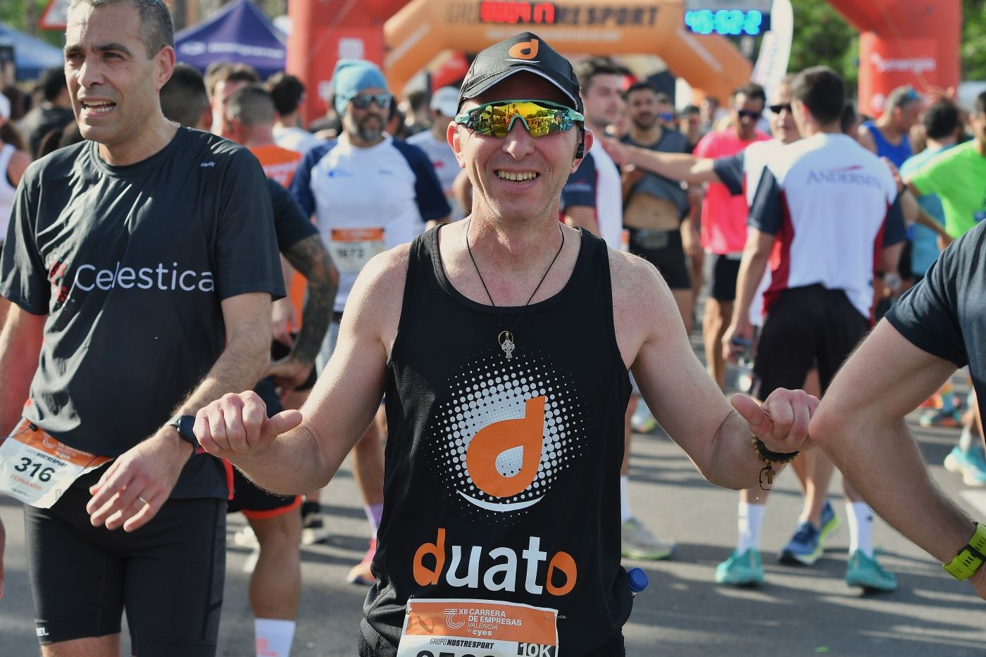 FOTOS | Búscate en la XII Carrera de Empresas de Valencia