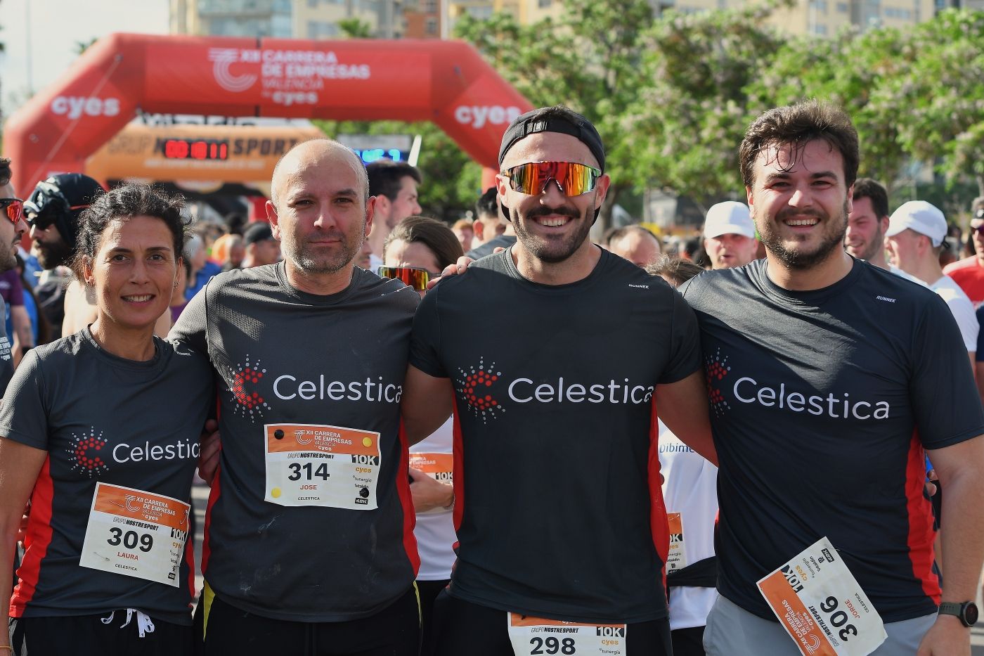 FOTOS | Búscate en la XII Carrera de Empresas de Valencia