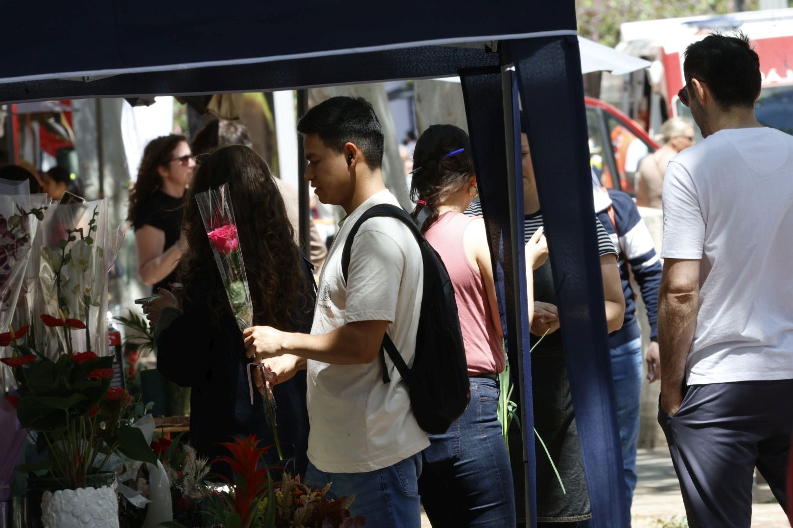 FOTOS | Así ha sido la mascletà del domingo 4 de mayo por el Día de la Madre