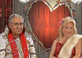 Vicente y Luz durante su cita en 'First Dates'.
