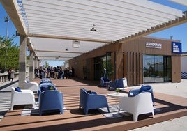 Sede de la escuela de hostelería 'La mare que va', en la Marina.