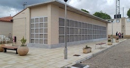 Nuevo bloque en el cementerio de Almussafes.