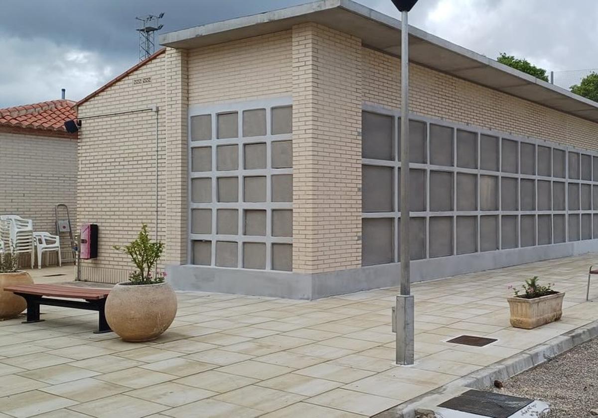 Almussafes amplía su cementerio con 54 nuevos nichos