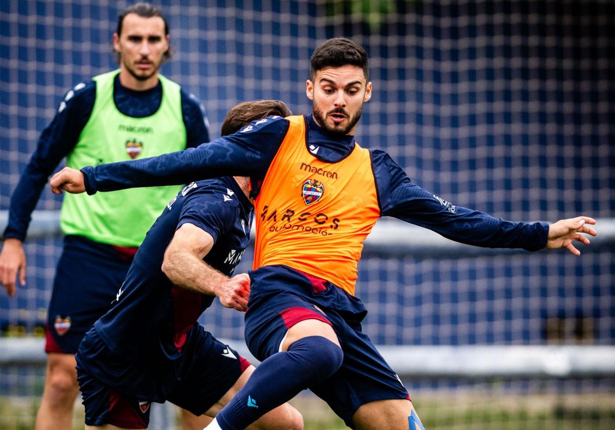 El Levante cierra filas para el gran derbi ante el Elche