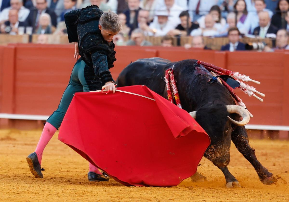 Cómo ver gratis por televisión los toros de Sevilla del domingo 11 de mayo