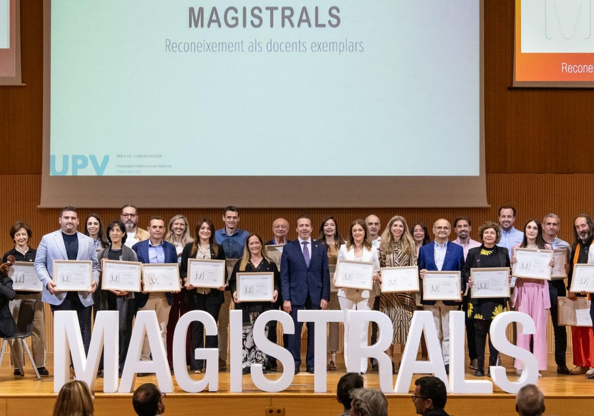 Los alumnos de la UPV eligen a sus mejores profesores de Secundaria: «Gracias por aparecer en mi camino»