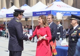El jefe de la Policía Local de Valencia recibe ña Medalla de PLata en Zaragoza.