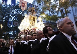 Collas que portaron a hombros la Virgen en la procesión de 2024.