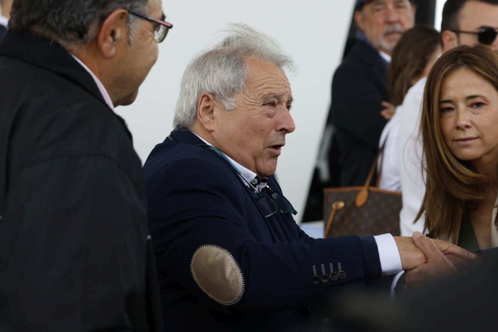 Fotos: los asistentes al mitin de Camps en Valencia