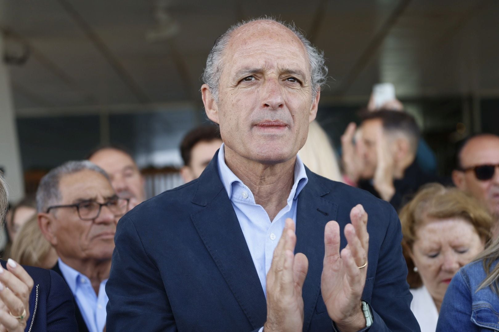 Fotos: los asistentes al mitin de Camps en Valencia