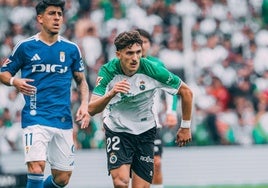 Pablo Rodríguez, ante Santiago Colombatto.