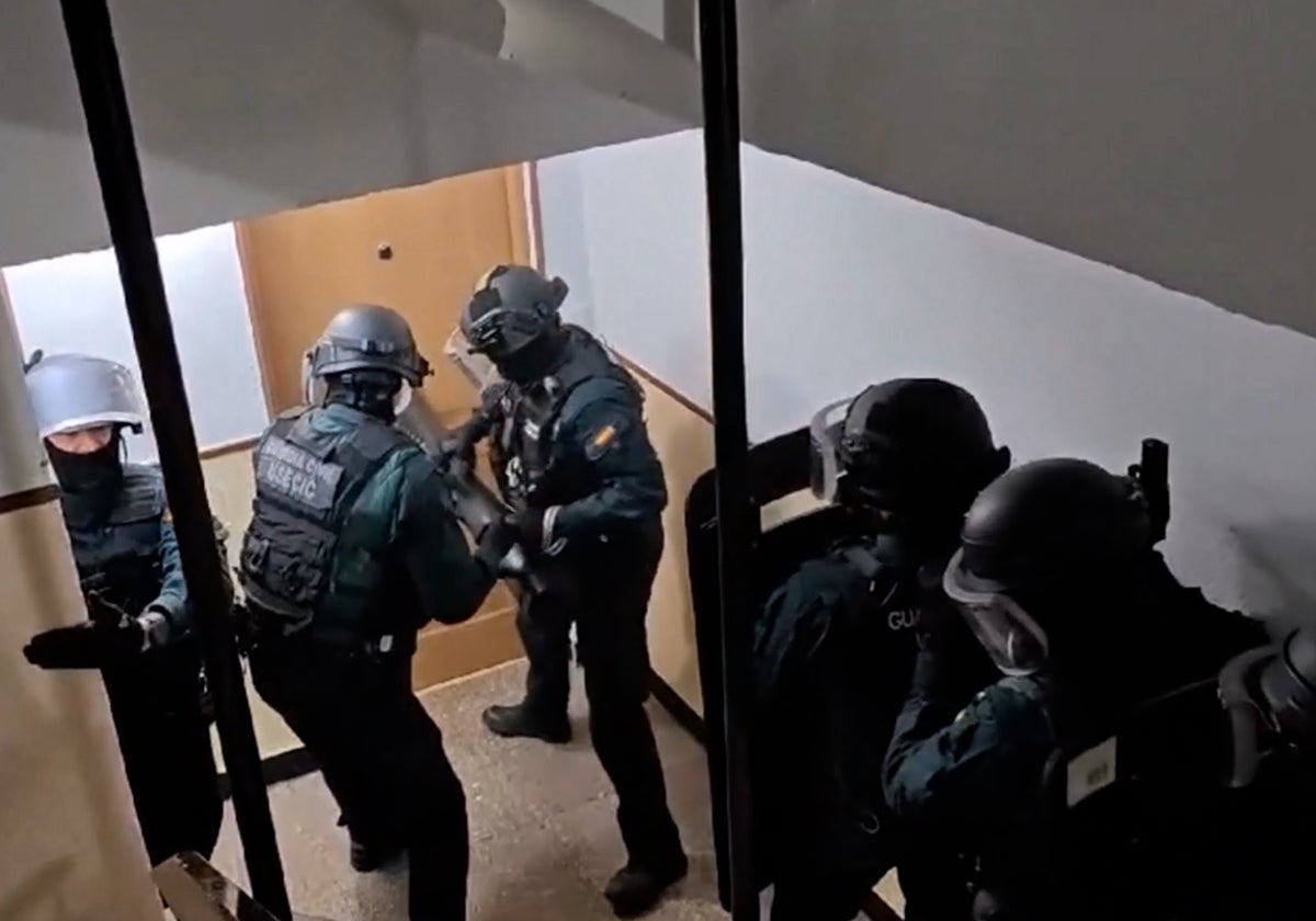 Cae una banda que cometió un centenar de robos en casas de Valencia, Alicante, Albacete y Murcia