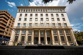 Edificio donde tuvo su sede Hacienda, en la calle Guillén de Castro, en Valencia.