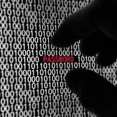 Un hacker descifra una contraseña, imagen de recurso.