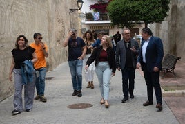 La diputada de Ens Uneix y vicepresidenta de la Diputación visita El Palomar.