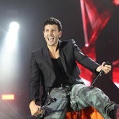 Sebastián Yatra durante un concierto en una imagen de archivo.