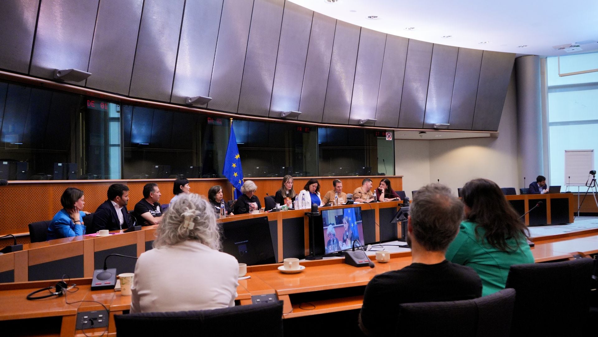 Bruselas recibe a las víctimas de la dana de Valencia