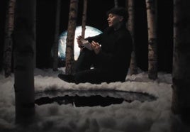 El cantante JJ en el videoclip de la canción 'Wasted Love'.