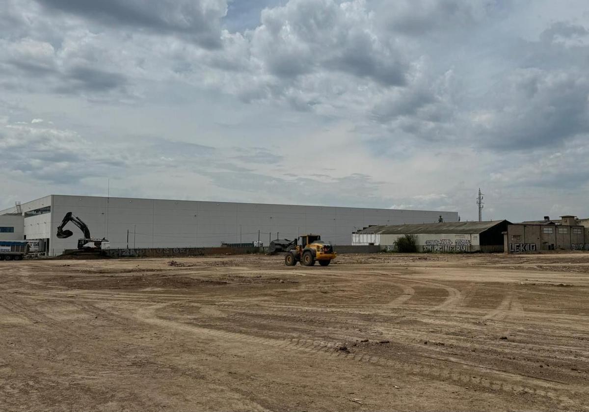 El solar de Catarroja que acumuló residuos de la dana cierra tras gestionar 250.000 toneladas