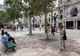 La plaza del Ayuntamiento, frente al edificio consistorial.