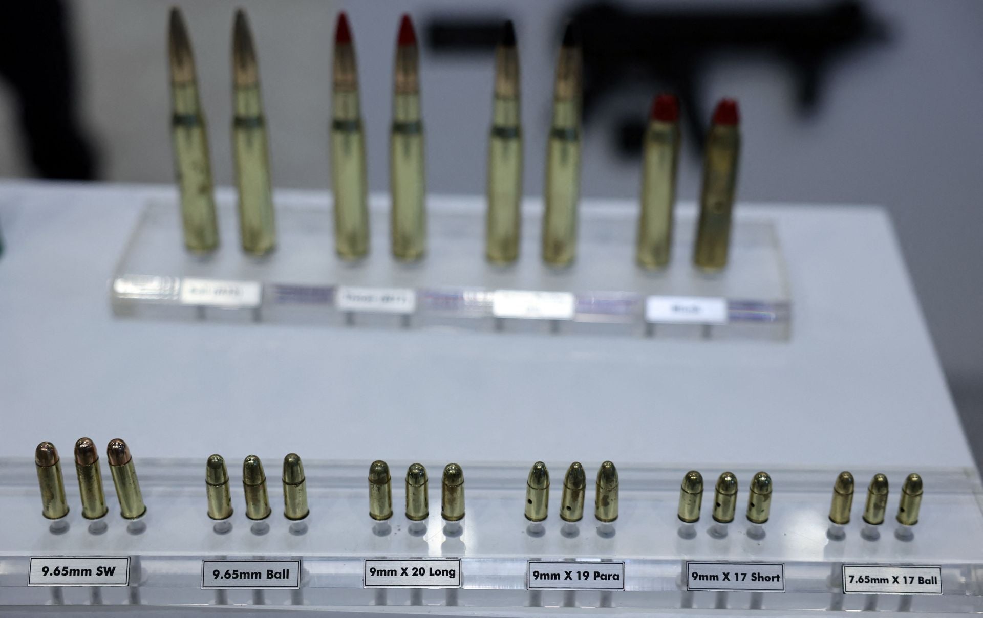 España muestra la última tecnología militar en FEINDEF