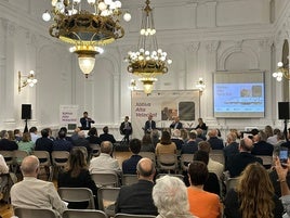 La jornada que se está celebrando en Xàtiva sobre el impacto de la llegada del AVE.