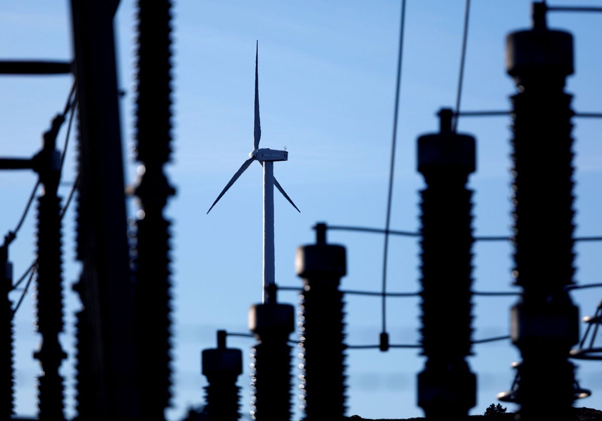 Iberdrola firma la compra del negocio eléctrico de la compañía Electra del Maestrazgo