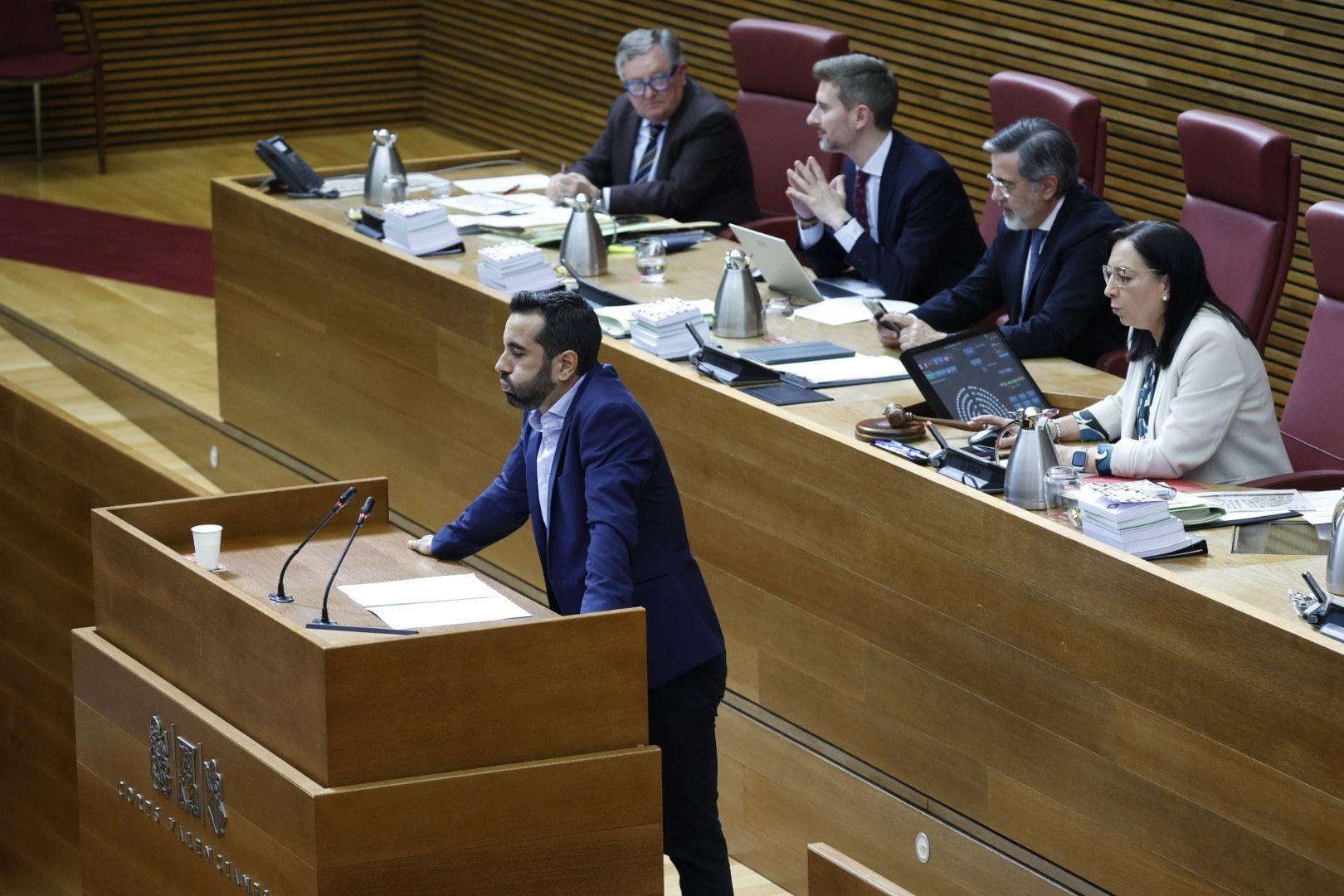 FOTOS | Sesión de control a Carlos Mazón en Les Corts este jueves