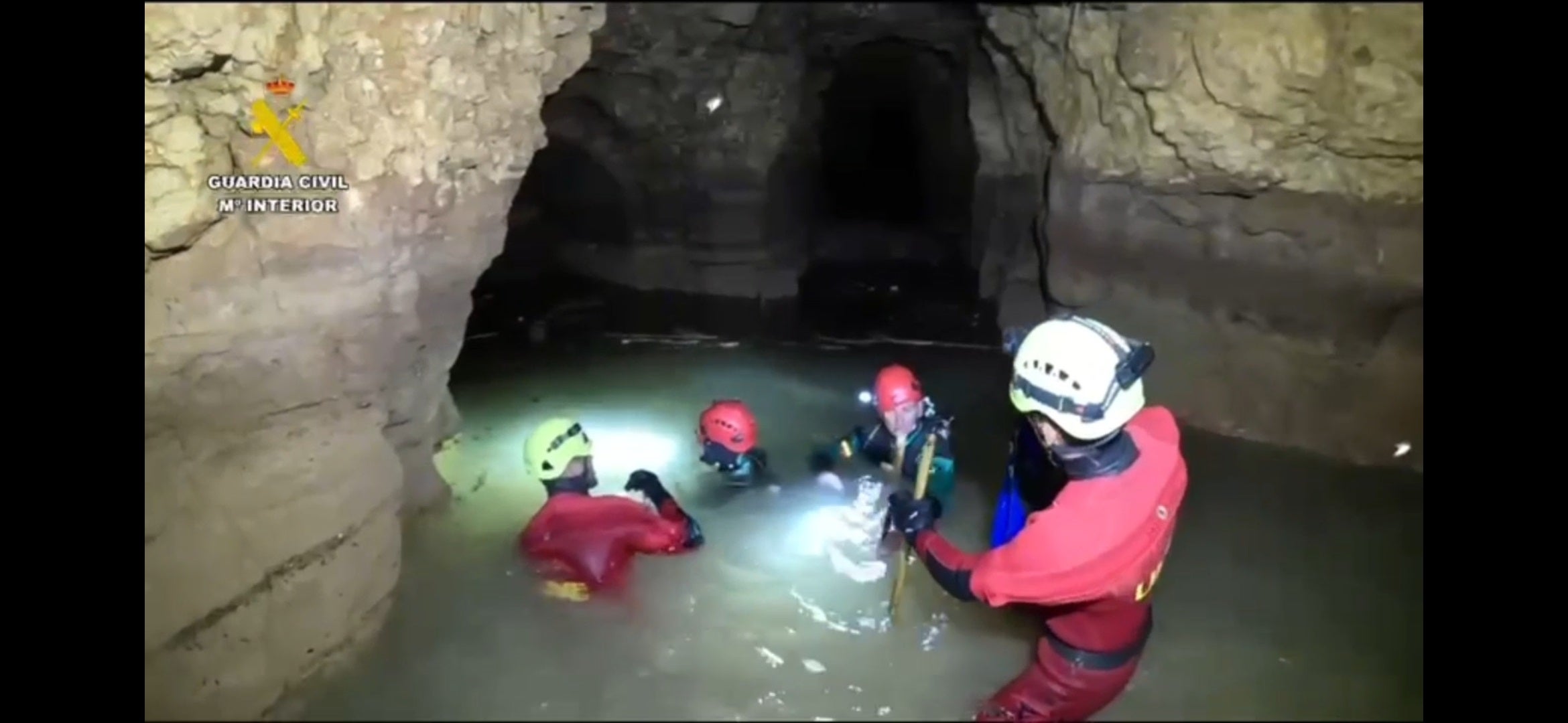 Buscan en los túneles de la hidroeléctrica de Pedralba a uno de los tres desaparecidos en la dana
