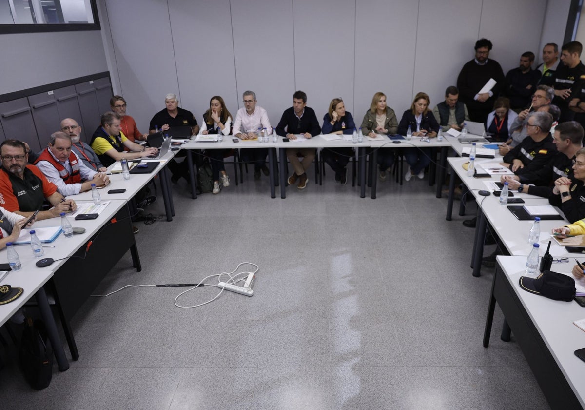 Un técnico de Emergencias señala que el correo sobre el desbordamiento del Poyo no se comunicó al Cecopi
