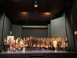Ganadores y participantes de la primera jornada de Concurso de Jóvenes Intérpretes de Xàtiva.