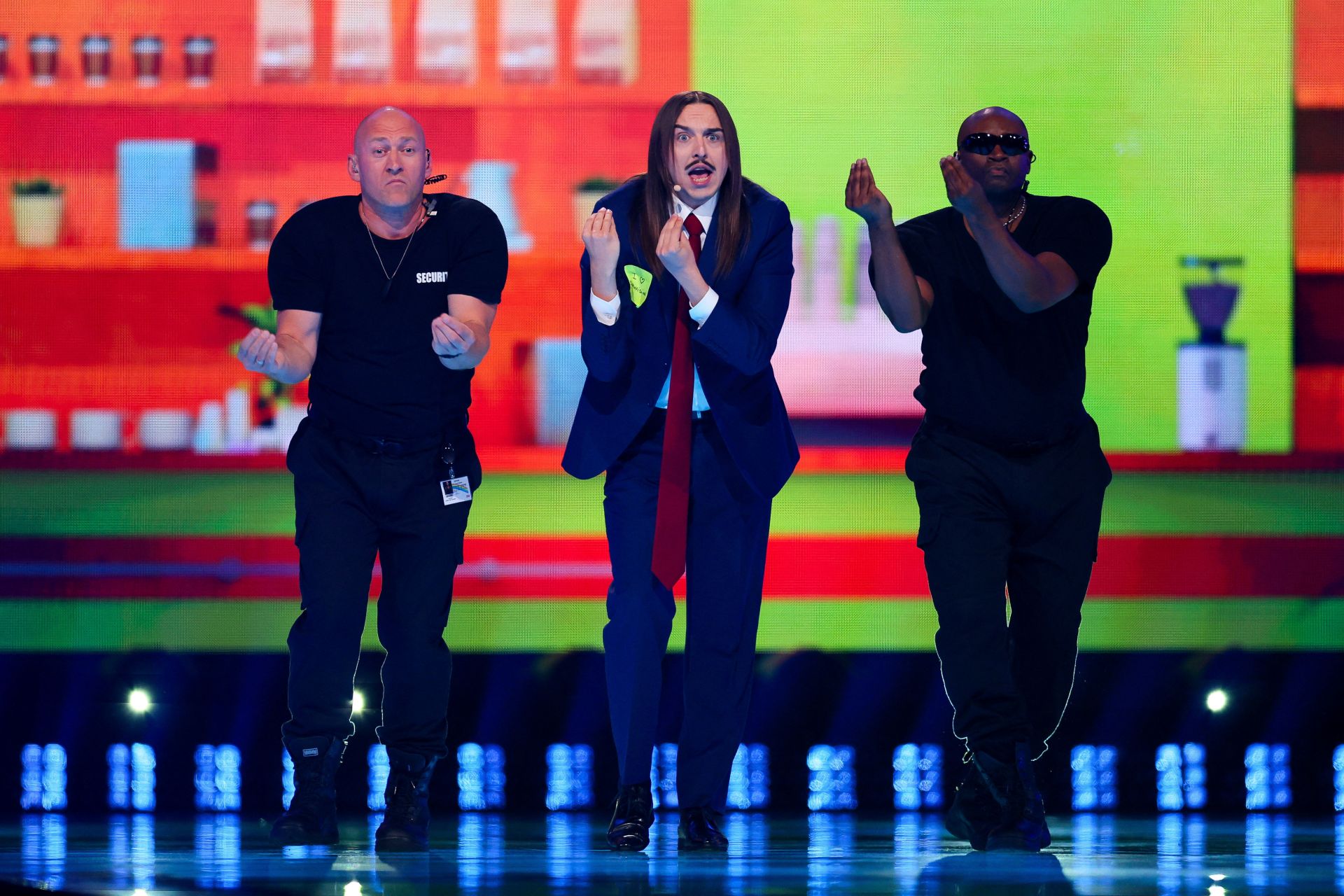 FOTOS | Así es la divertida actuación de Estonia en Eurovisión 2025