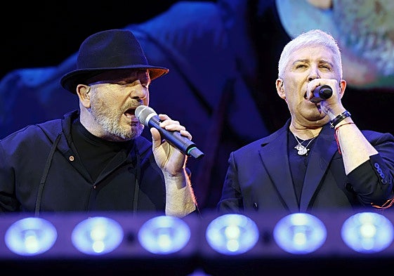 Un momento del concierto de Pecos en la plaza de toros.