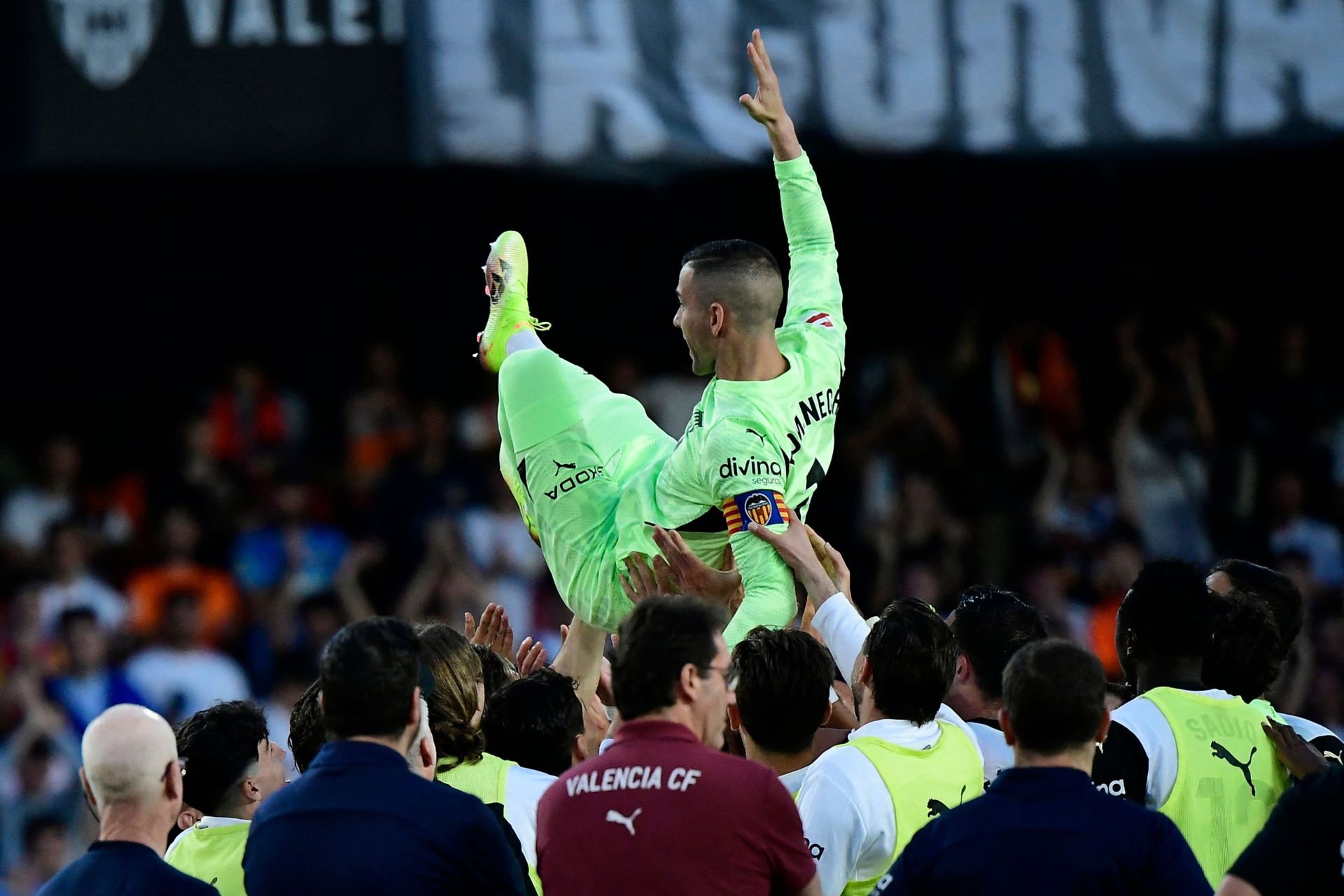 Así ha sido la despedida de Mestalla de Gayà, Mamardashvili y Jaume