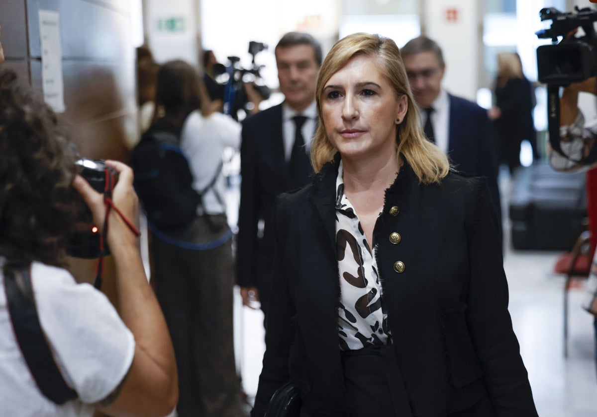 La exconsellera Pradas reclama la unificación de las acusaciones para agilizar la investigación
