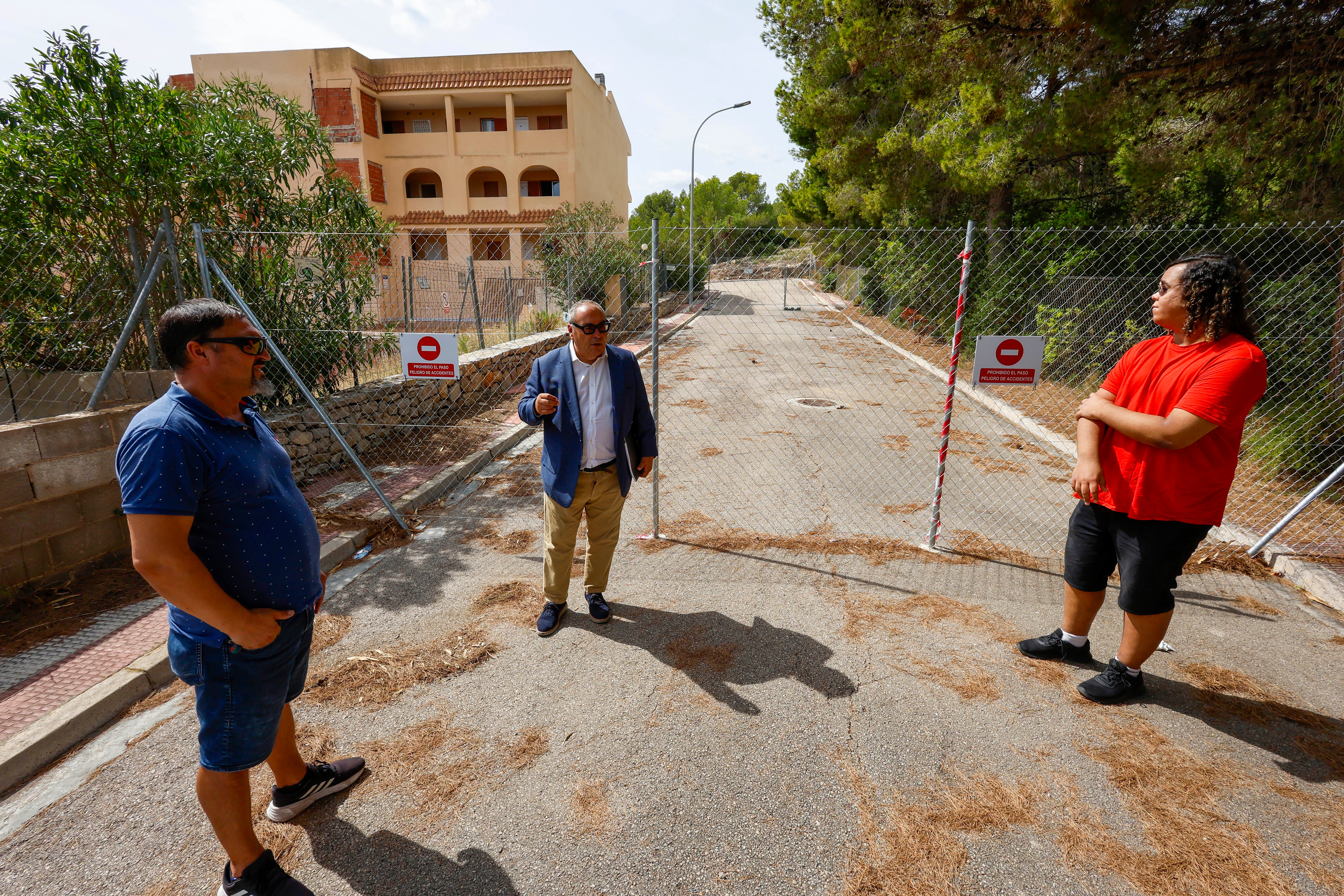 Imputados técnicos municipales y arquitectos por el derrumbe mortal de 2021 en peñíscola | las provincias