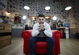 Diego Calvelo, gerente de El Barbero del Barrio.