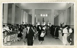 Imagen antigua del día de la inauguración, en 1955.