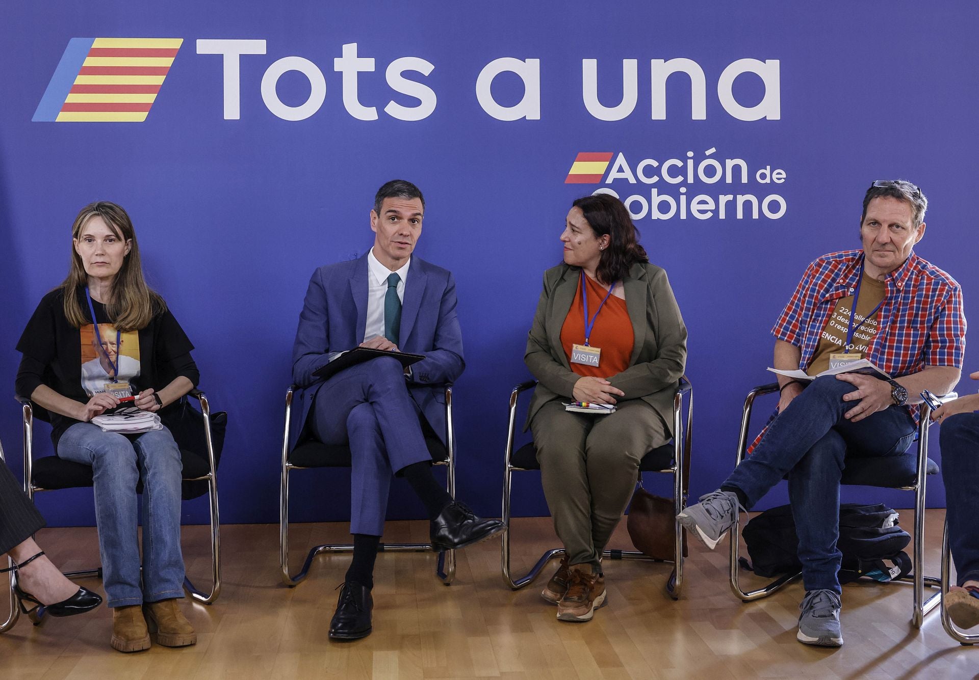 FOTOS | Sánchez se reúne con las víctimas de la dana en Valencia