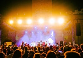Diversos escenarios en Tierra Bobal Fest.