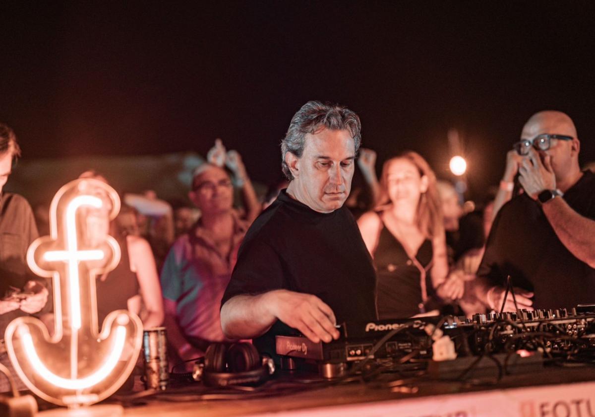 Los míticos DJs de la Ruta subirán a la cabina en una tarde mítica.