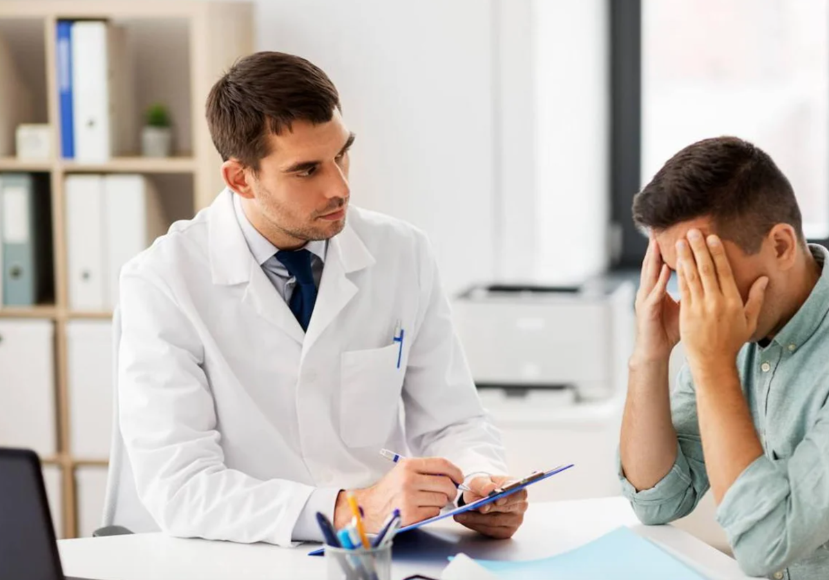 Una sentencia obliga a readmitir a un trabajador despedido por estar de baja médica cinco días durante el periodo de prueba